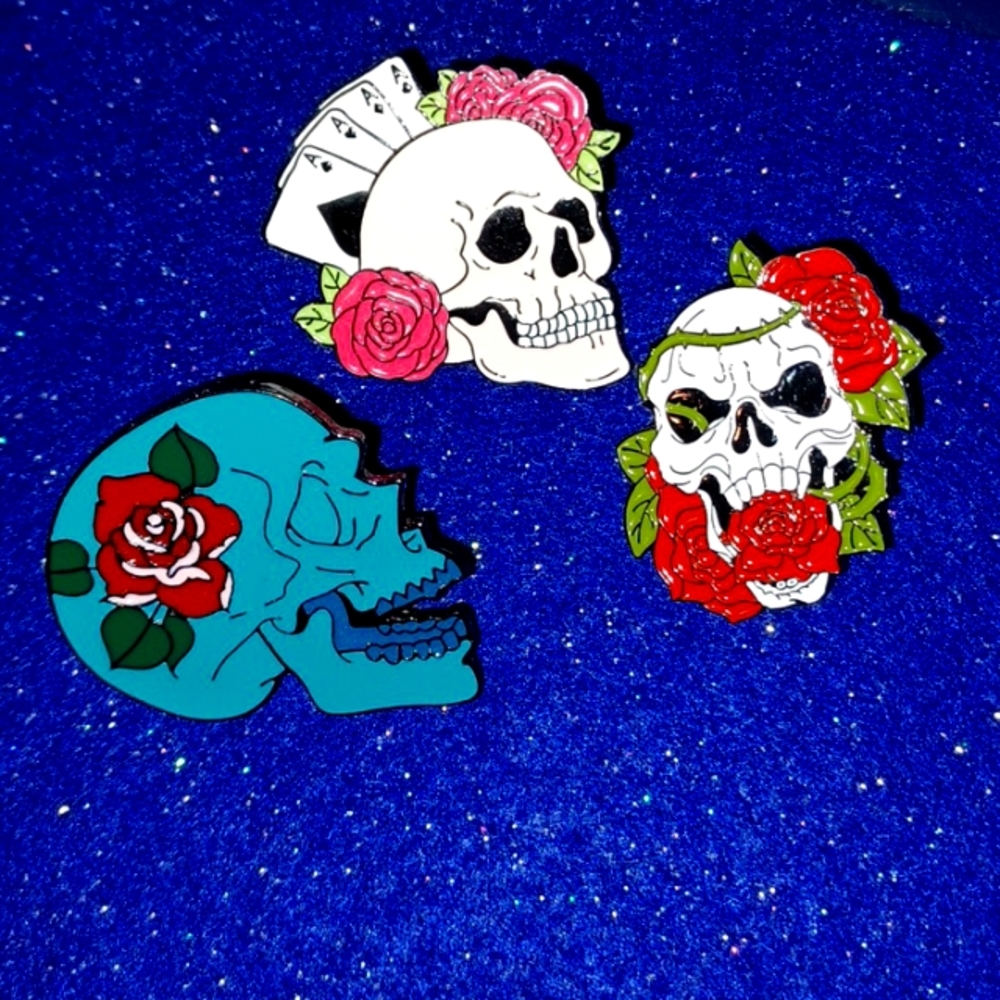 Skull Brooch Collection - Picture 2 of 8